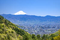 甲府盆地と富士山 [YMA110016095]