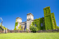 旧根岸競馬場 一等馬見所 [YMA110016161]