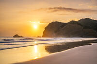 朝の浜田海岸 [YMA110016399]