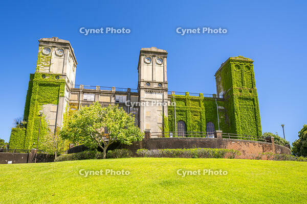 旧根岸競馬場 一等馬見所 [YMA110016162]