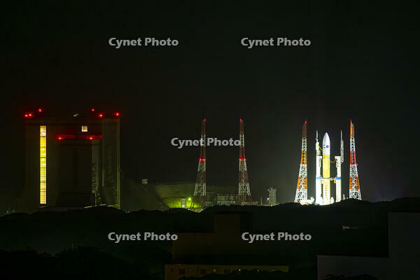 第二射点に移動したH3ロケット7号機 [YMA110016412]