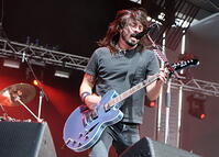 FOO FIGHTERS open air at Wuhlheide, Berlin, June 17, 2008 [AKG110392368]