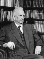 Psychiatrist, philosopher, Germany; portrait in his house in Basel. [AKG110392379]