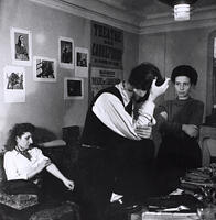 Simone de Beauvoir, M. Vitold, J. Morane [AKG110392509]