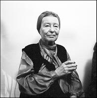 Simone de Beauvoir, Paris 1986 [AKG110392512]