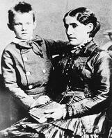 Van Gogh's cousin Kee Vos with son / photo [AKG110392540]