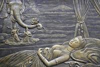 Tinh Xa Ngoc Chau Buddhist temple. The Life of the Buddha, Siddhartha Gautama. BuddhaÕs Mother Maya dreams about the White Elephant entering her womb. Chau Doc. Vietnam. [AKG110392650]