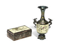BOX AND VASE.Japan.  [AKG110392716]