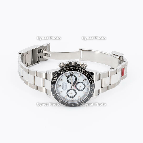 Daytona [AKG110392337]