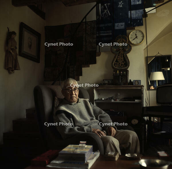 Foujita at his Flat / Photo, 1966 [AKG110392414]