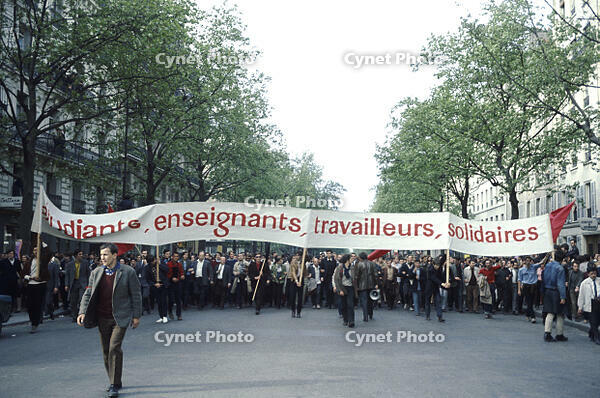 Student Protests During the General Strike, Paris / Photo, May 1968. [AKG110392477]