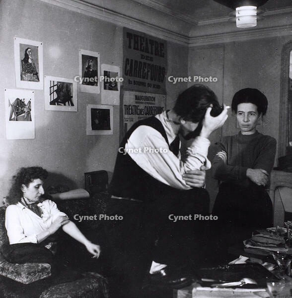 Simone de Beauvoir, M. Vitold, J. Morane [AKG110392509]