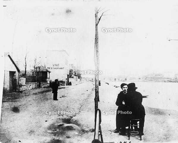 Van Gogh and Emile Bernard [AKG110392538]