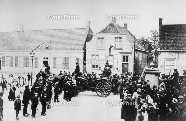 Vincent Van Gogh's Place of Birth in Zundert, Netherlands / Photo, 1902 [AKG110392548]