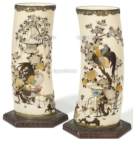 PAIR OF SHIBAYAMA IVORY VASES. [AKG110392704]