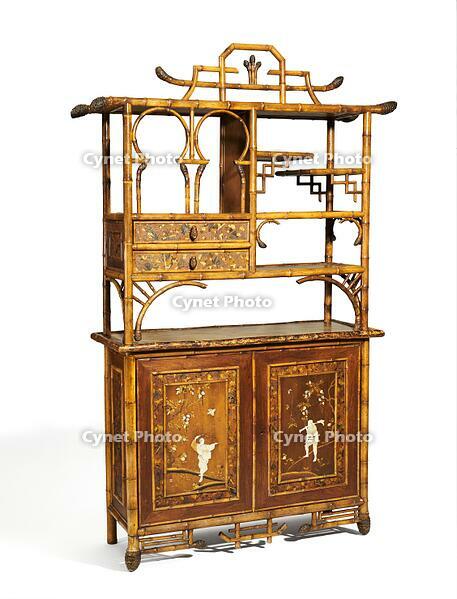 BAMBOO ETAGERE MADE OF BAMBOO, ROSEWOOD, LACQUER, PAPER, MOTHER-OF-PEARL AND IVORY. [AKG110392719]