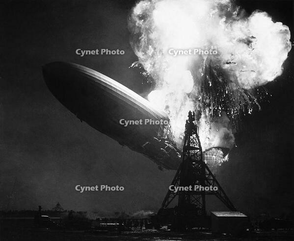 Hindenburg Fire Diaster 1937 / Photo [AKG110094532]