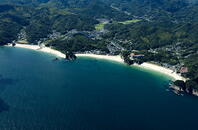 吉佐美大浜,入田浜,多々戸浜の海水浴場周辺 [THN110007939]