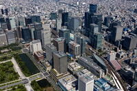 有楽町駅,丸の内のビル群と東京駅周辺 [THN110008013]