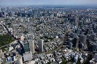 目黒駅周辺より東京の街並み [THN110008032]