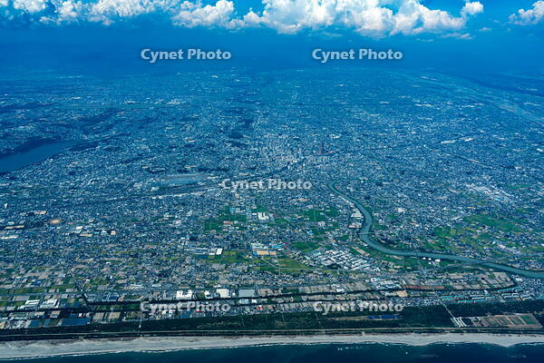 遠州灘より浜松市の街並み [THN110007931]