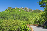 みずがきやま自然公園より瑞牆山を望む [OYO110006825]