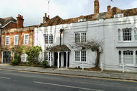 ‘Frankenstein’ author’s Marlow cottage goes on sale [PST110004180]