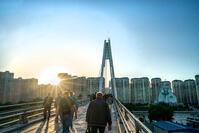 NA new district of Krasnogorsk, located in the immediate vicinity of Moscow and connected to it by a pedestrian bridge across the Moskva River. [PST110004376]