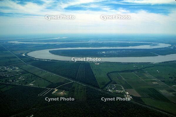 Mississippi River Louisiana Meandering Bends of the Mississippi River [PST110004277]