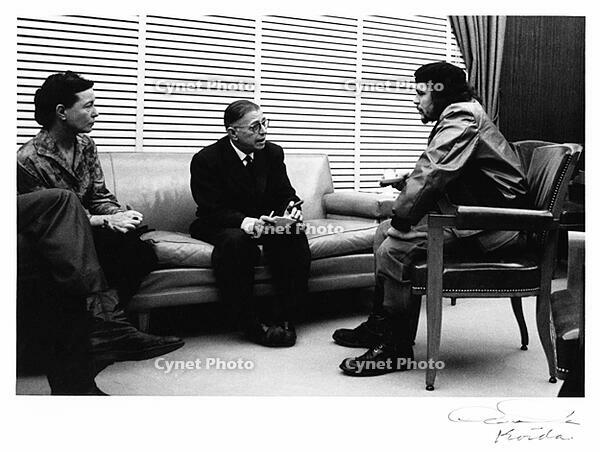 Cuba: Jean-Paul Sartre and Simone De Beauvoir meeting with Ernesto Che Guevara, Havana, 1960. Signed photograph by Alberto Korda [PST110004286]