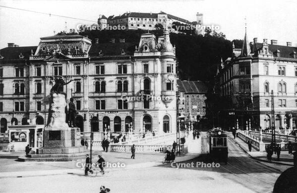 Monmartre Paris 1938 France [PST110004364]