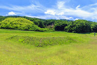 新緑の山田寺金堂跡 [MOP110105900]