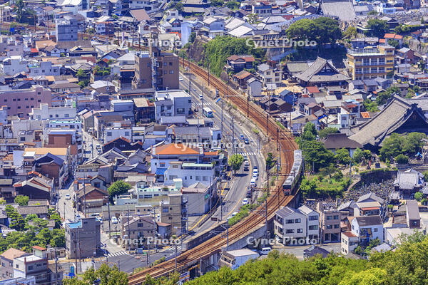 浄土寺山より尾道市街と山陽本線　尾道駅～東尾道駅 [MOP110103380]
