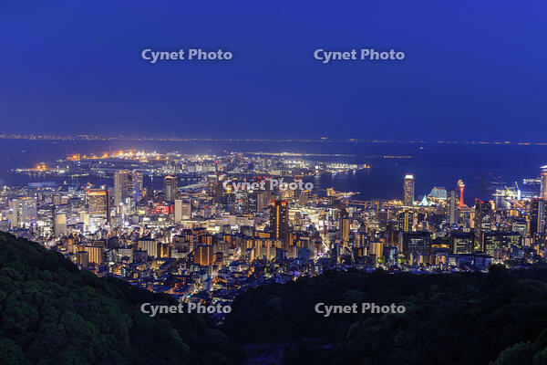 市章山より神戸市街と神戸港夜景 [MOP110105797]