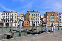 大運河の船着き場　ベネチア [HMA110003335]