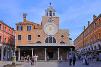 サン・ジャコモ・ディ・リアルト教会の時計台　ベネチア [HMA110003339]