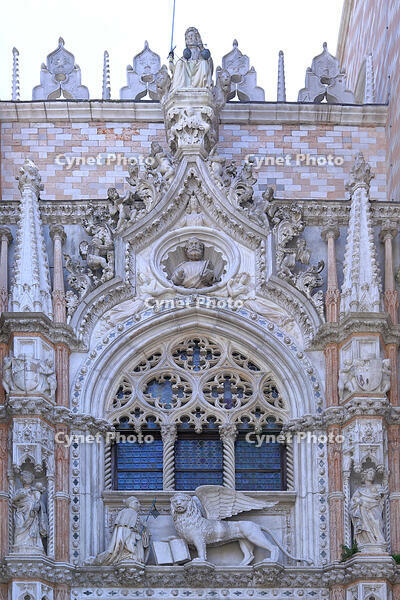 ドゥカーレ宮殿のレリーフ [HMA110003324]