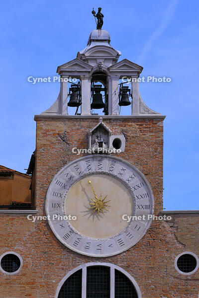 サン・ジャコモ・ディ・リアルト教会の時計台　ベネチア [HMA110003340]