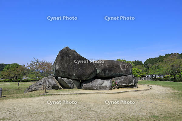 奈良県　明日香村　石舞台古墳 [HMA110003387]