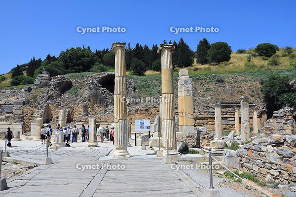 トルコ　エフェソスの古代都市遺跡 [HMA110003994]