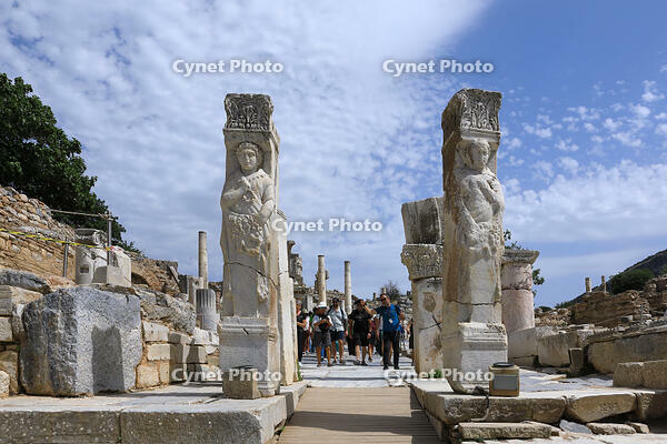 トルコ　エフェソスの古代都市遺跡 [HMA110004014]