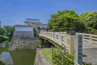 新緑の水口城跡の御成橋 [SNO110019332]