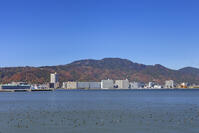 秋の大津市街と琵琶湖と比叡山 [SNO110019575]