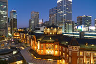 東京駅の夜景 [SKE110001431]