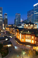 東京駅の夜景 [SKE110001436]