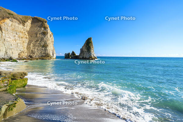 千葉県　青空の大波月海岸 [SKE110001532]