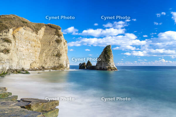 千葉県　青空の大波月海岸 [SKE110001536]