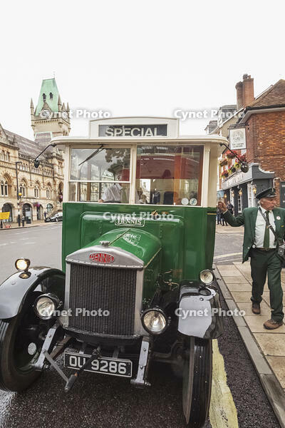 England, Hampshire, Winchester, Vintage Bus Festival, Vintage Green Bus [STV110084051]