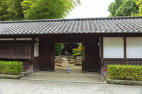 鷹見泉石記念館の長屋門 [KNO110023138]