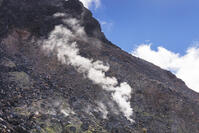 茶臼岳の無間地獄 [KNO110023190]